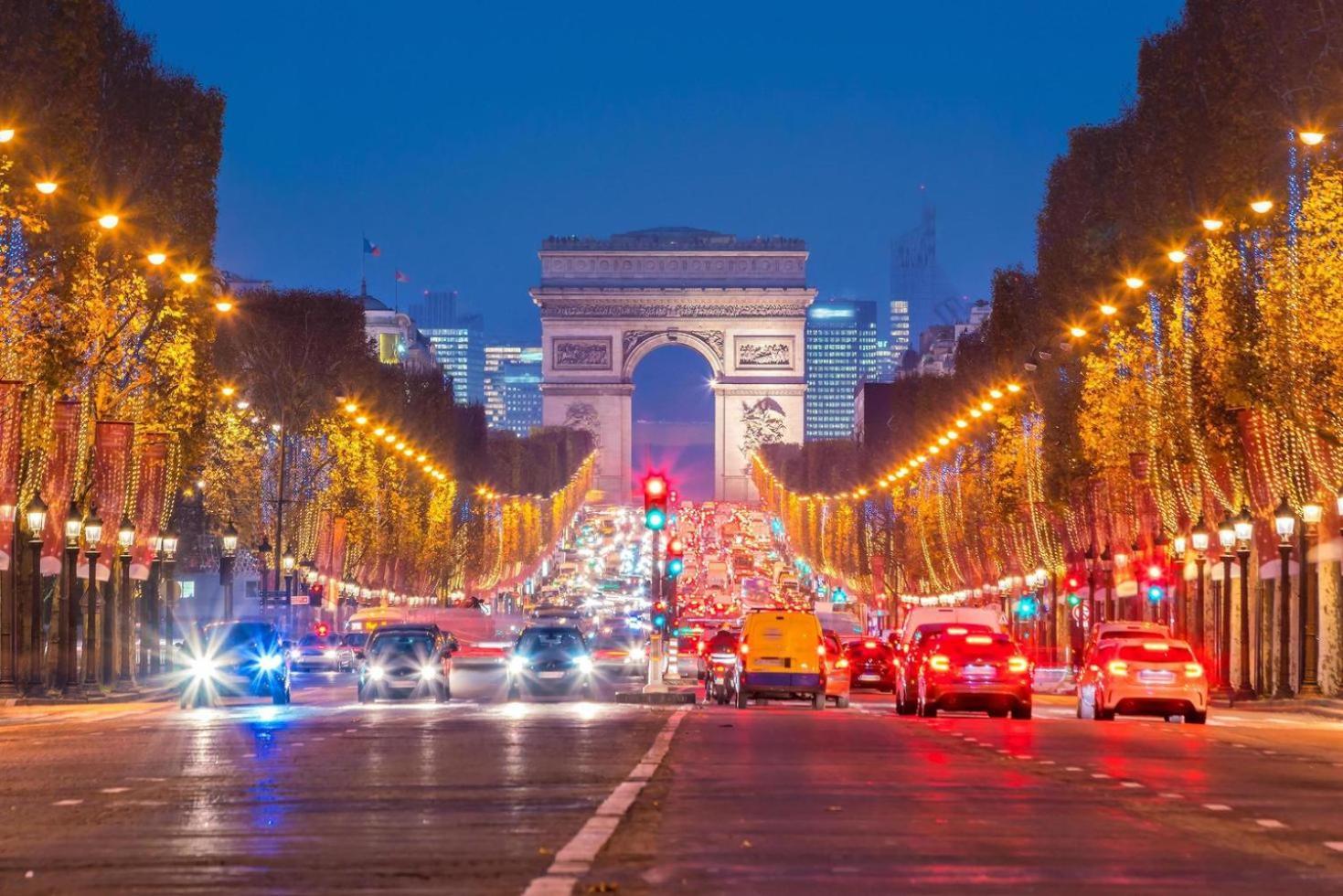 Studio Champs Elysees Tour Eiffel Paris Exterior foto
